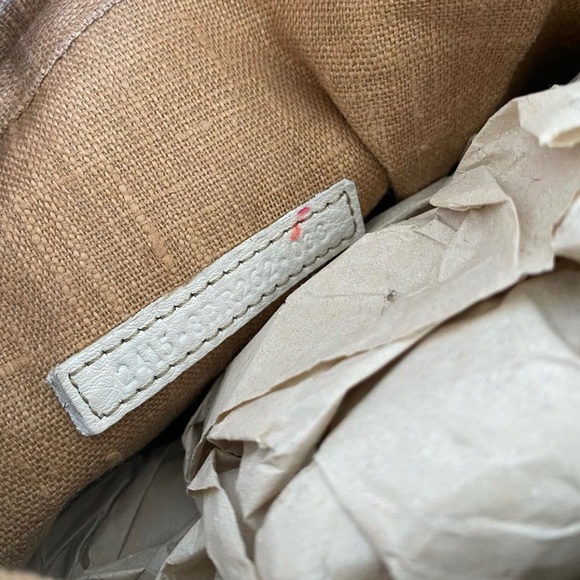 FENDI Oyster Selleria Lavorazione a Mano handbag. Straw/white leather!! - Picture 12 of 16